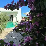 Rocky Villa *