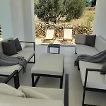 Rocky Villa