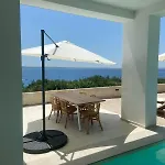 Villa Rocky