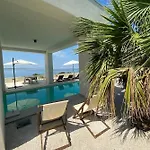 Villa Rocky